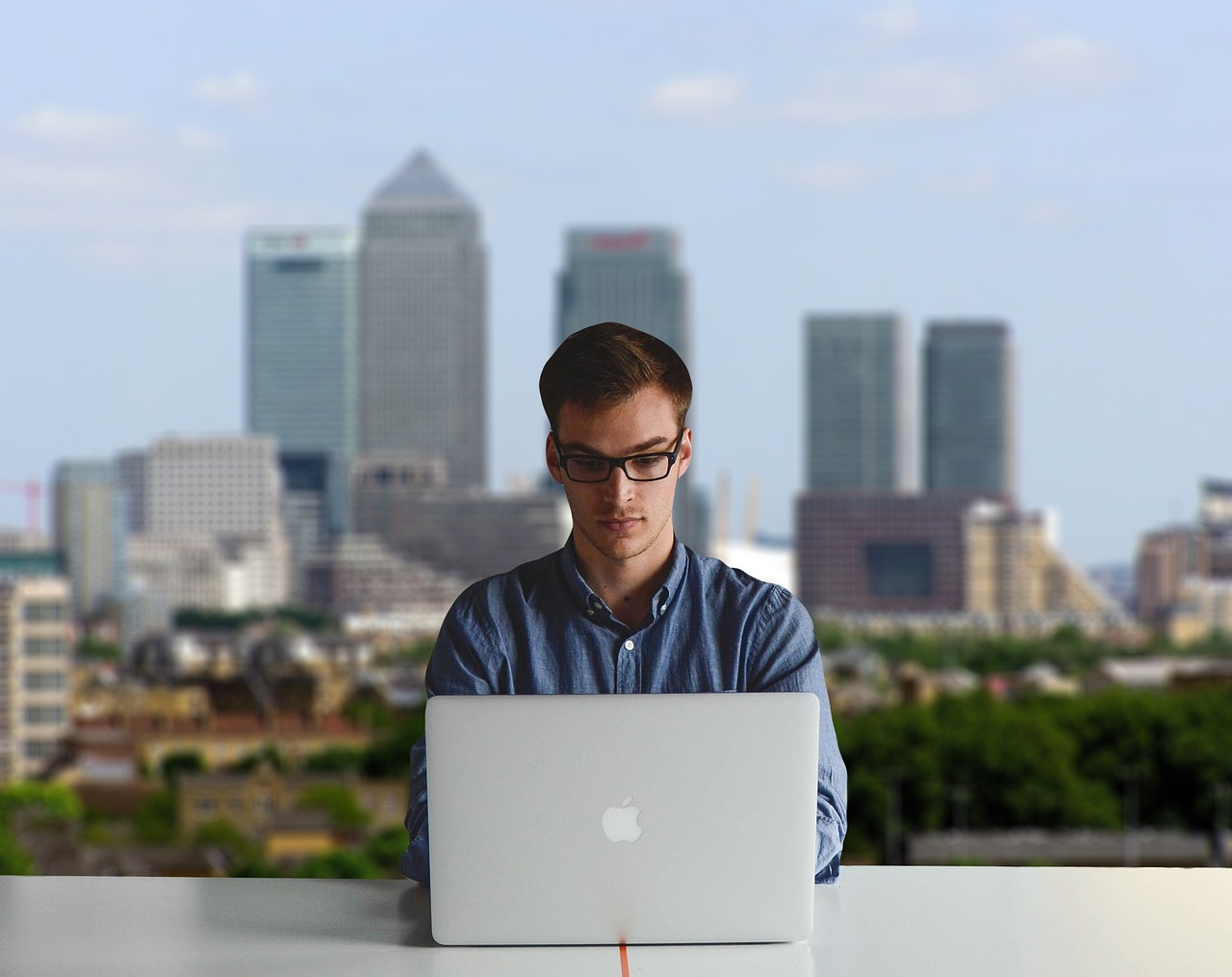 アラサー　資産　形成