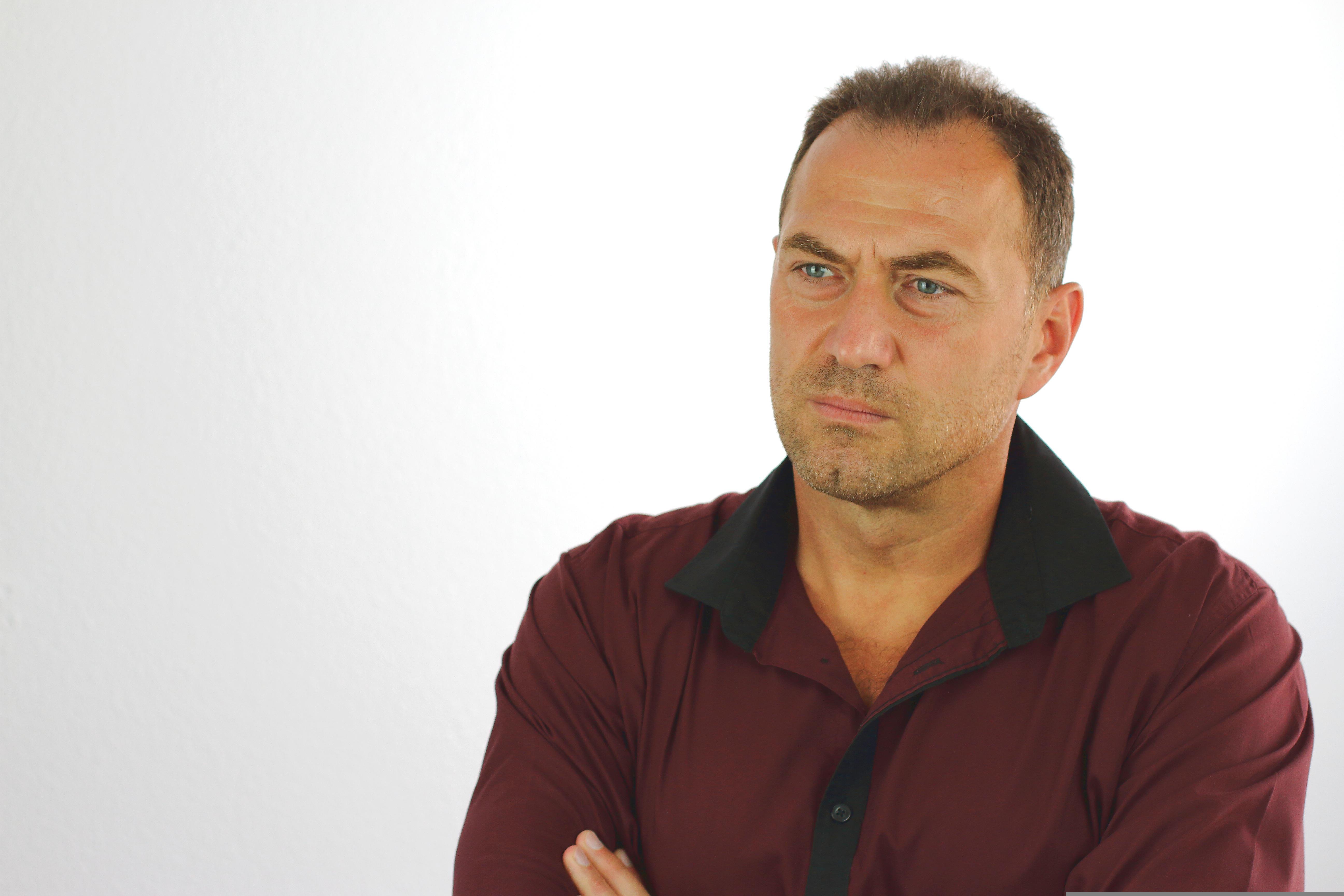 会社に頼らない